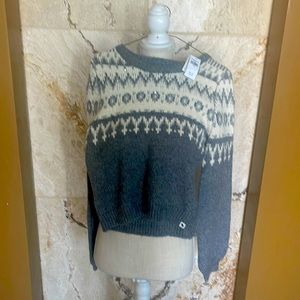 Girl sweater with nice sparkling details